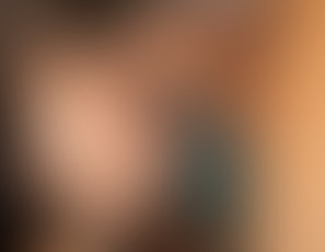 999_013_SHOW_Red_and_black_lingerie_and_massive_facial_04-08-2020