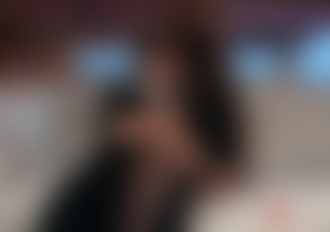 999_032_SHOW_Black_Lingerie_Stockings_and_Crempie